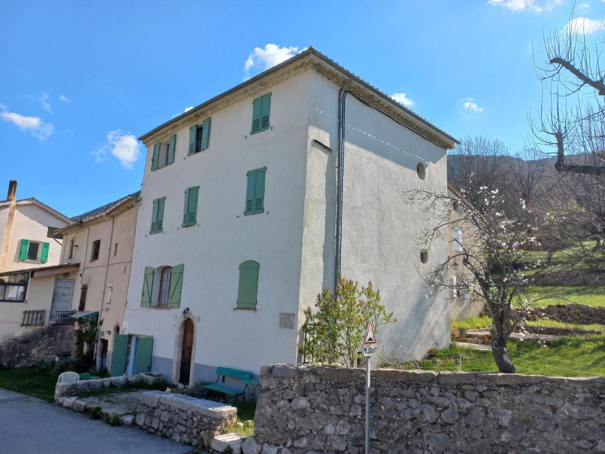 Haut Var Chambre Dans Maison De Caractere Ла-Бастид Экстерьер фото